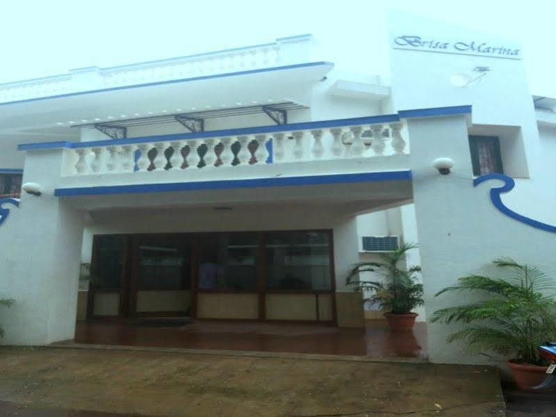 Hotel Brisa Marina Caranzalem Exterior foto
